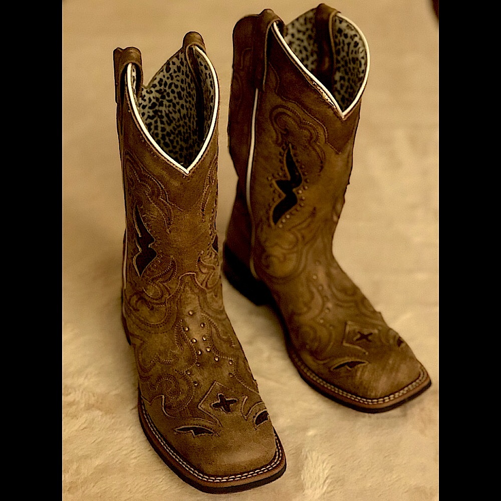 Laredo leather boots worn twice
